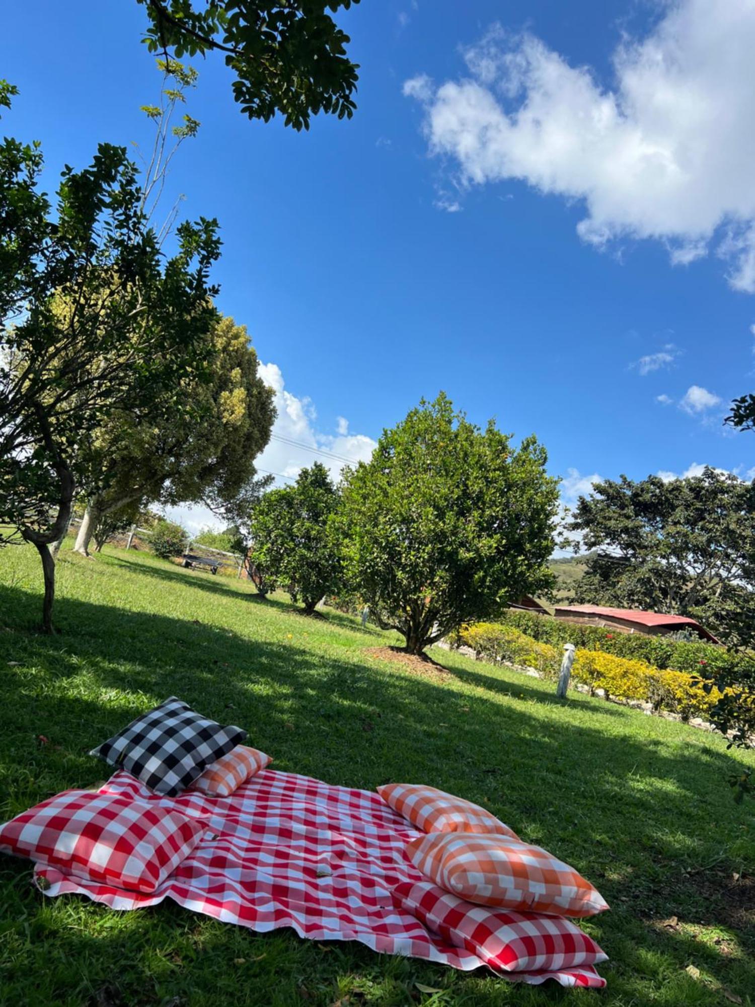 Finca Hotel Paraiso Urrao Eksteriør bilde