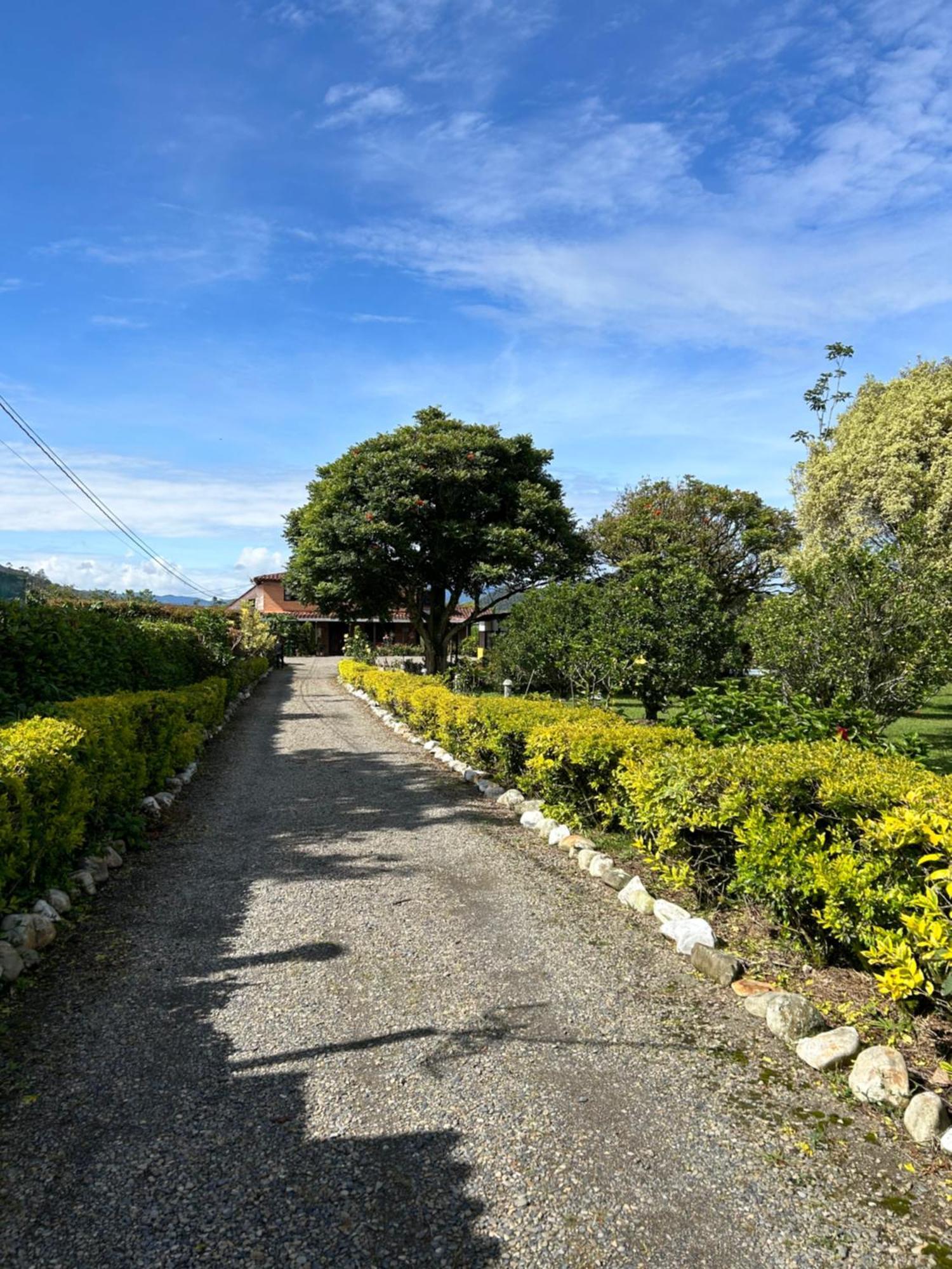 Finca Hotel Paraiso Urrao Eksteriør bilde